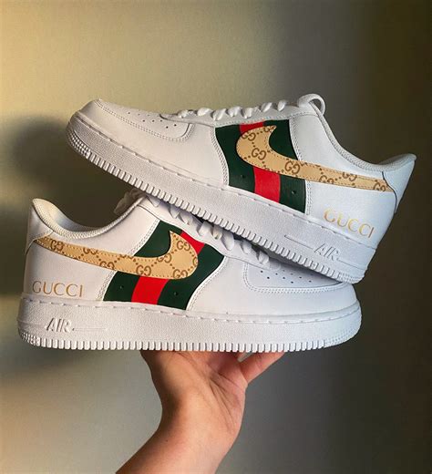 nike force one gucci|Altro.